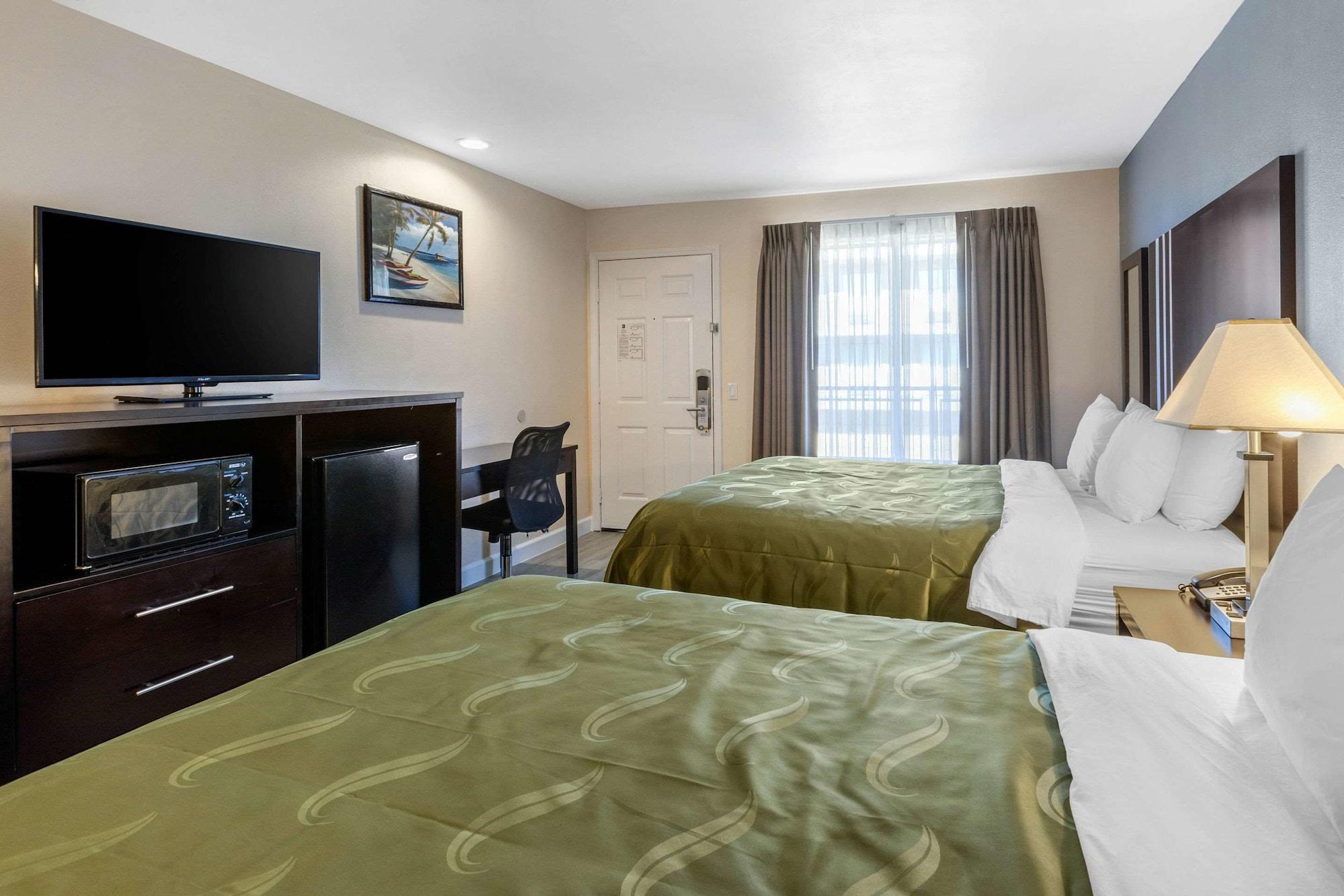 Quality Inn & Suites Huntington Beach Esterno foto