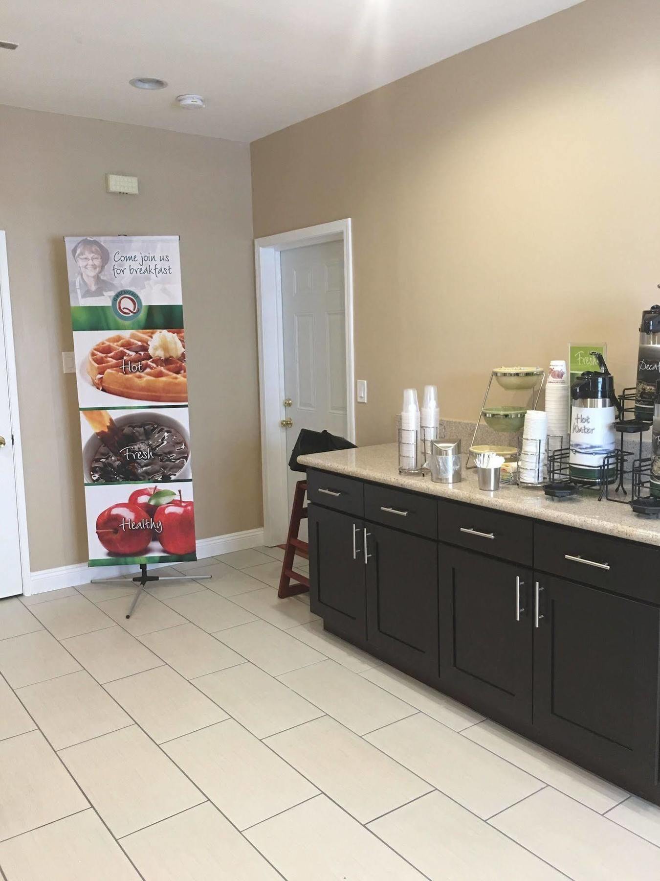 Quality Inn & Suites Huntington Beach Esterno foto