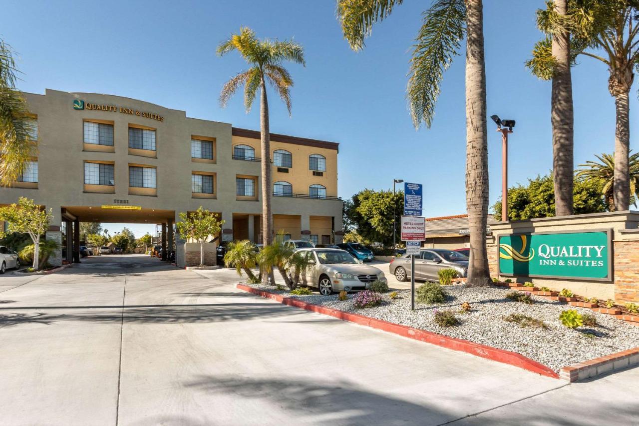 Quality Inn & Suites Huntington Beach Esterno foto